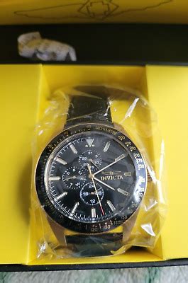 Breitling 100 m (10 ATM) Water Resistance Wristwatches